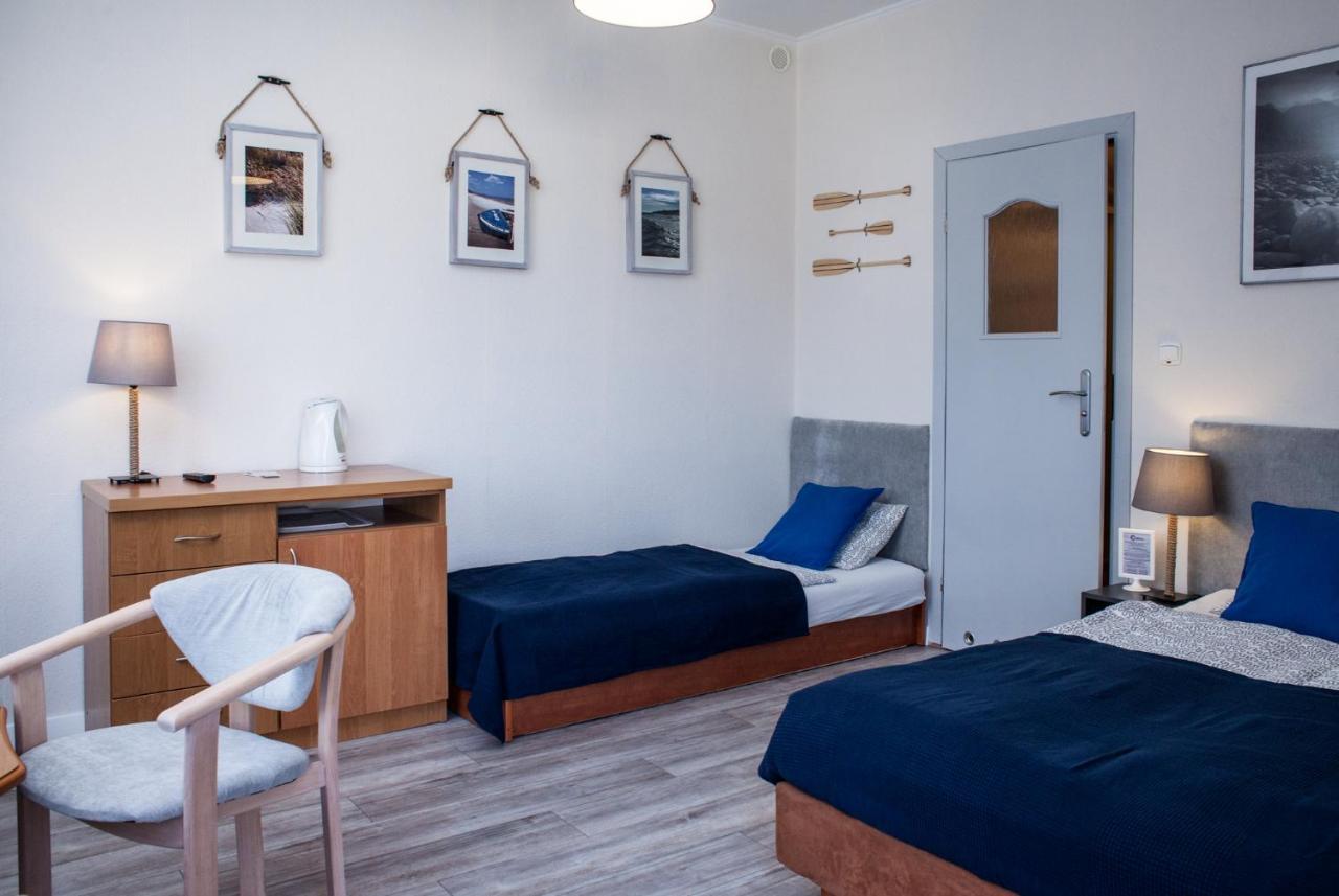 Cetniewo Pokoje I Apartamenty Wladyslawowo Ngoại thất bức ảnh