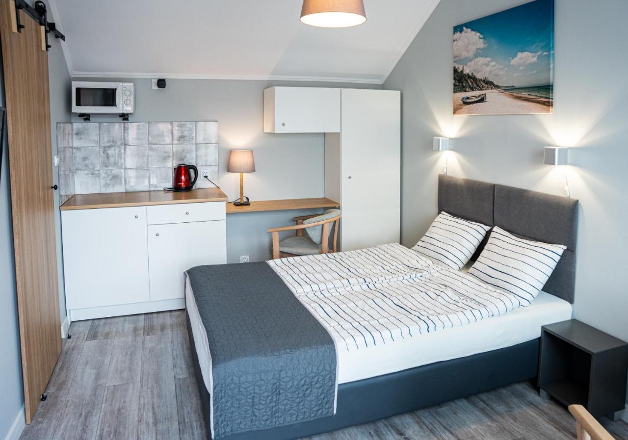Cetniewo Pokoje I Apartamenty Wladyslawowo Ngoại thất bức ảnh