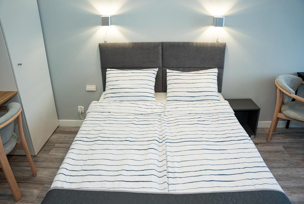 Cetniewo Pokoje I Apartamenty Wladyslawowo Ngoại thất bức ảnh
