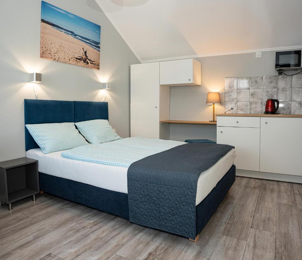 Cetniewo Pokoje I Apartamenty Wladyslawowo Ngoại thất bức ảnh