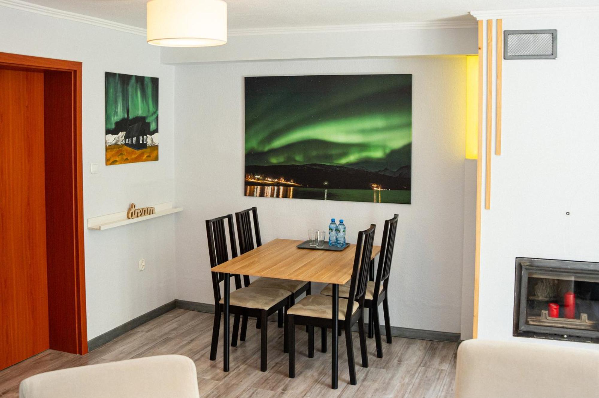 Cetniewo Pokoje I Apartamenty Wladyslawowo Ngoại thất bức ảnh
