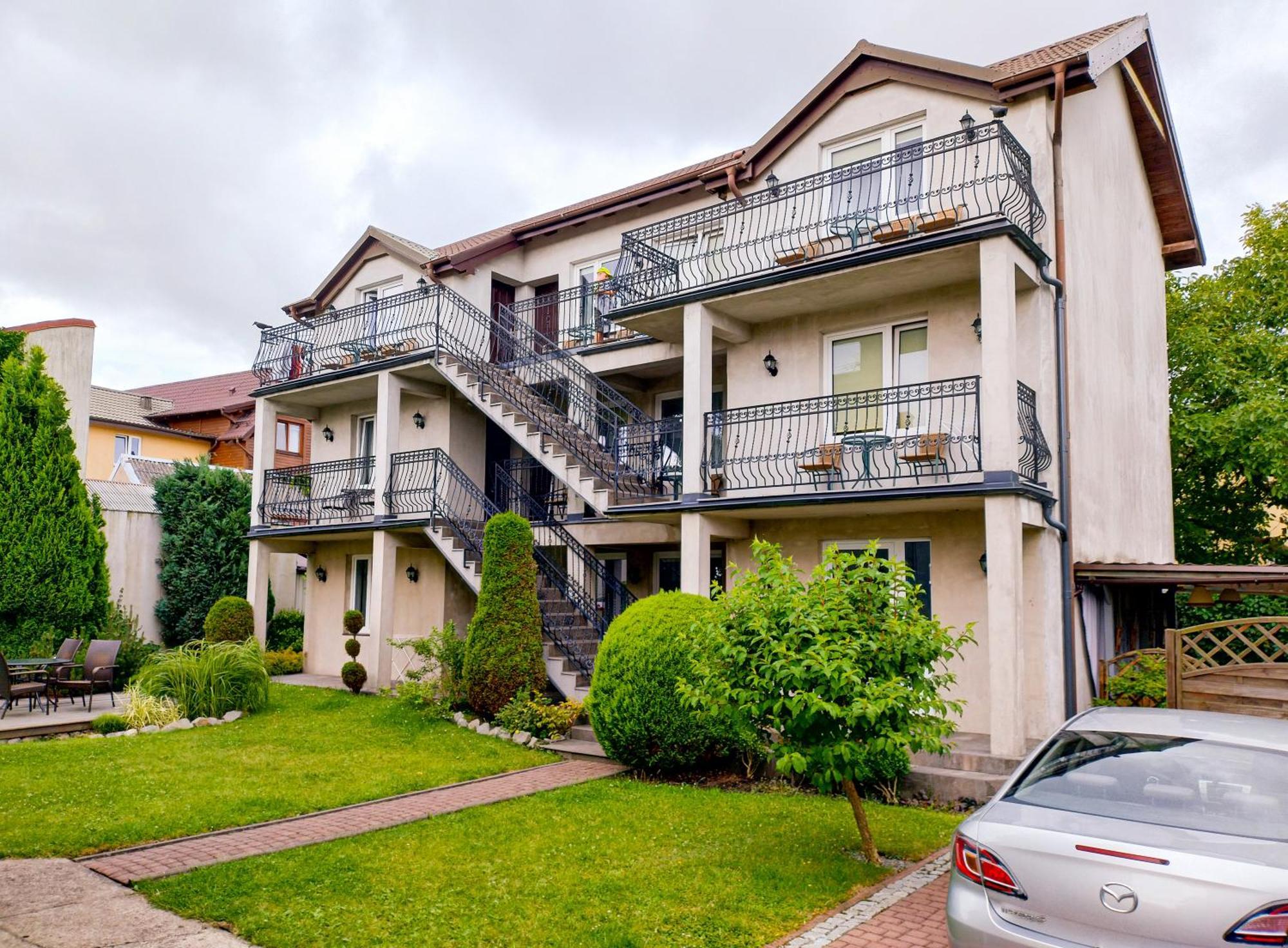 Cetniewo Pokoje I Apartamenty Wladyslawowo Ngoại thất bức ảnh