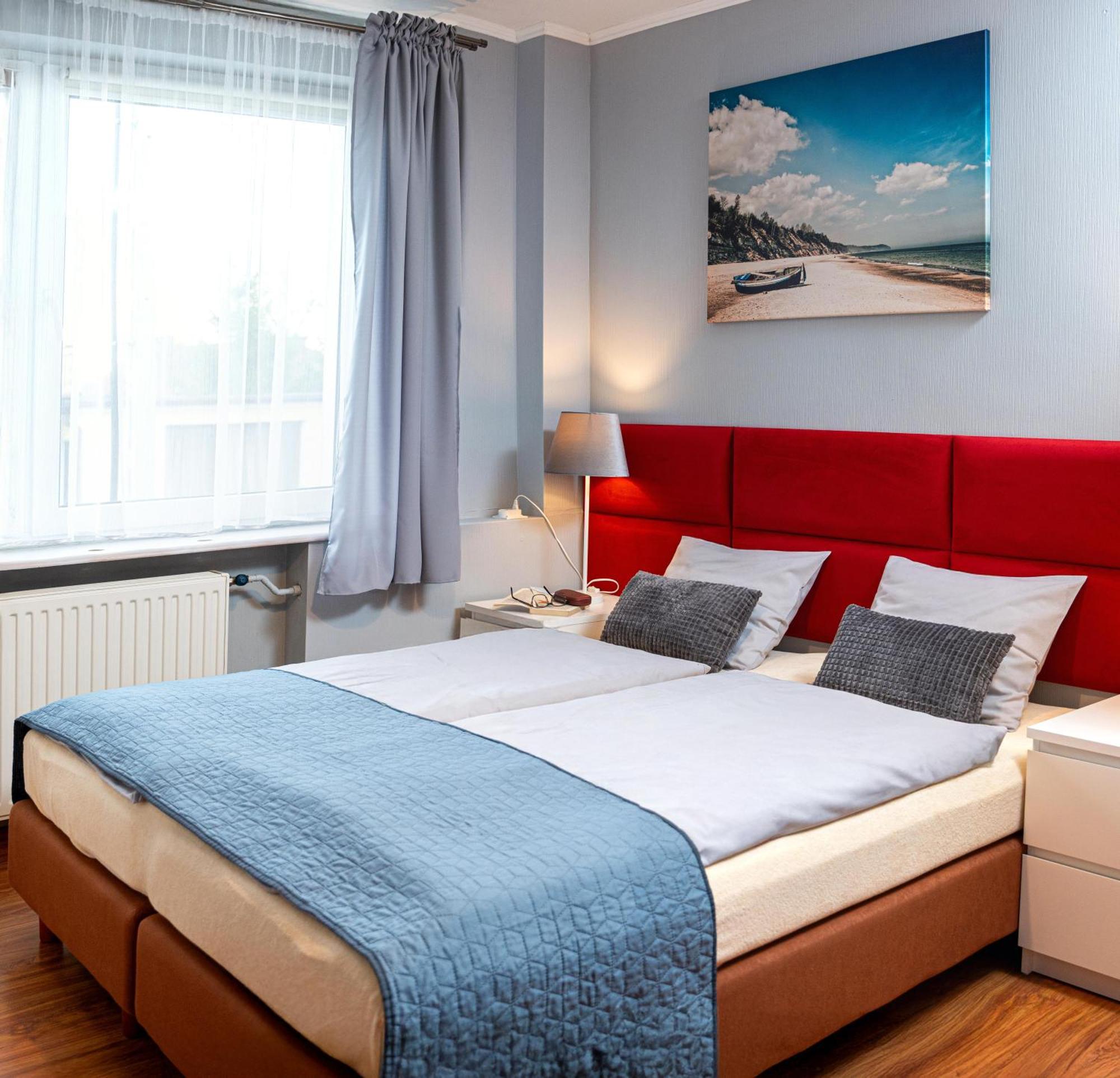 Cetniewo Pokoje I Apartamenty Wladyslawowo Ngoại thất bức ảnh