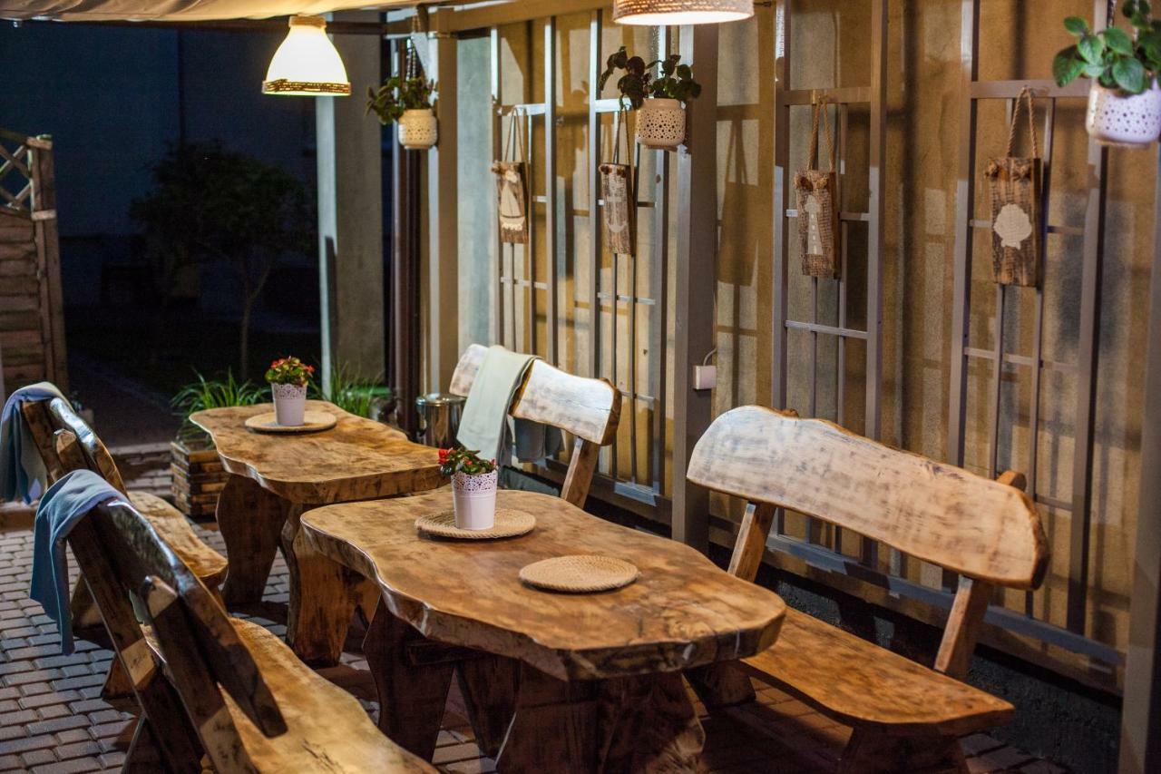 Cetniewo Pokoje I Apartamenty Wladyslawowo Ngoại thất bức ảnh